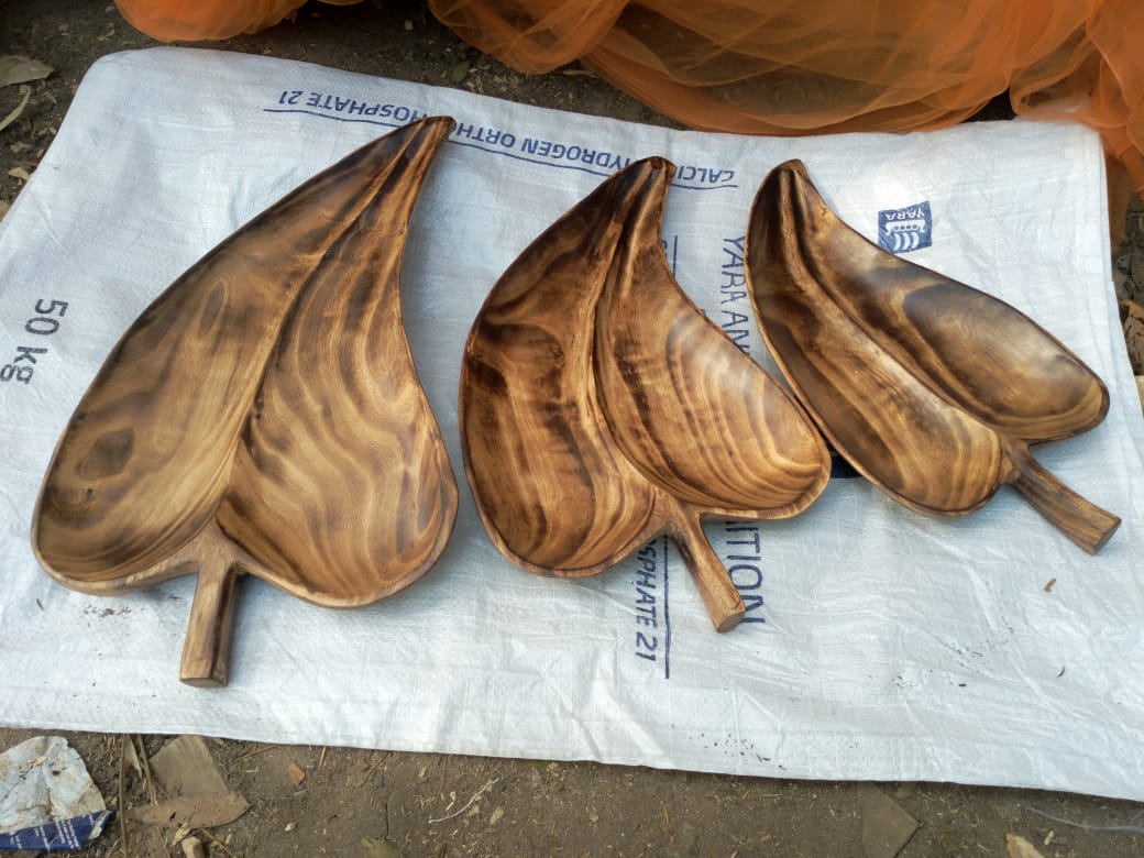 Jacaranda Leaf Trays (Set of 3), Tray, Wooden trays