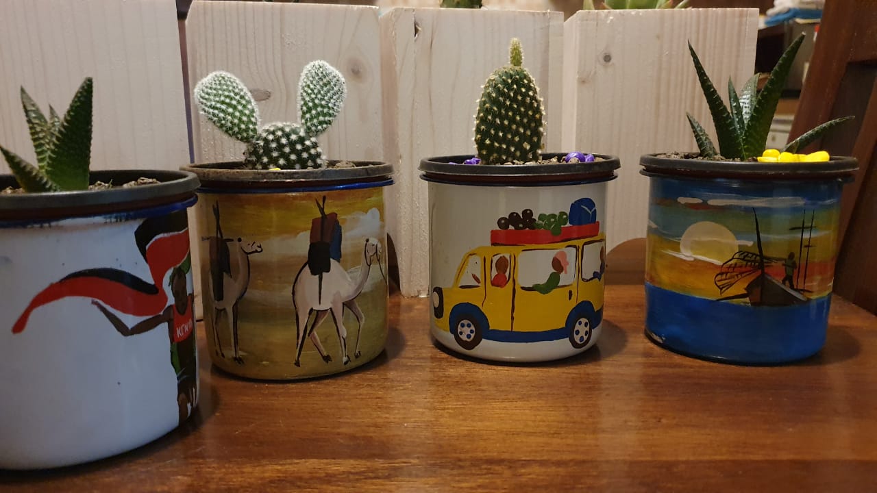 Handpainted Planters - Gichagi Cup, Planters
