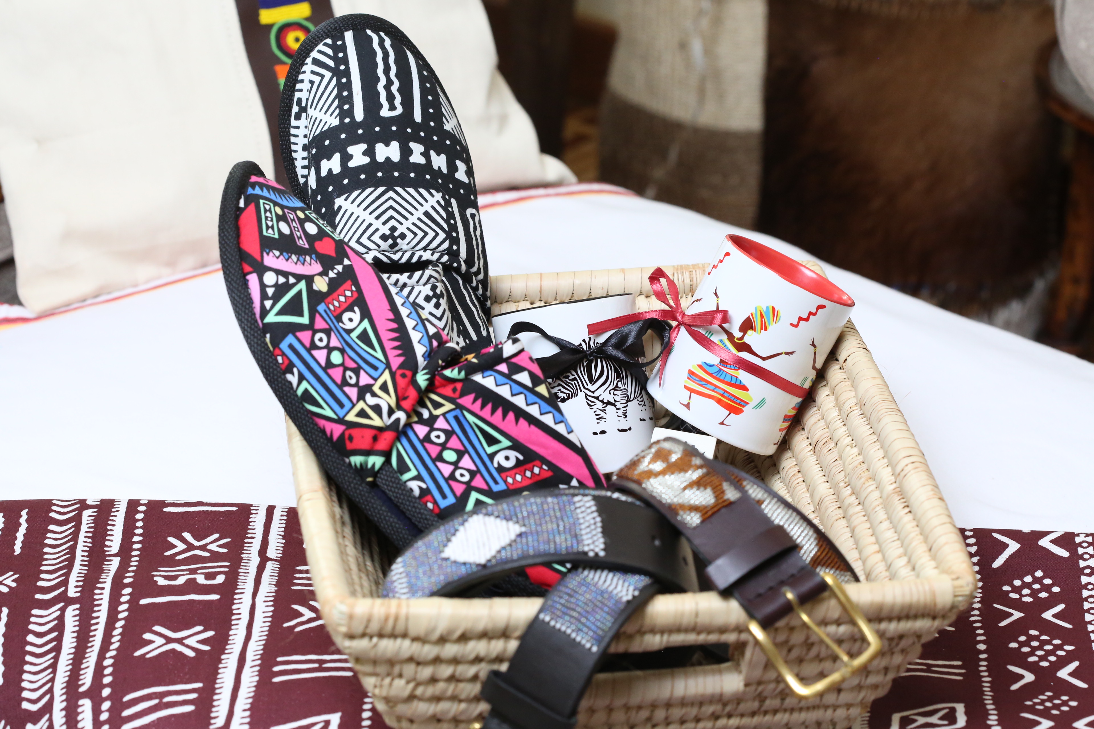 Ankara slip-ons with belts gift package