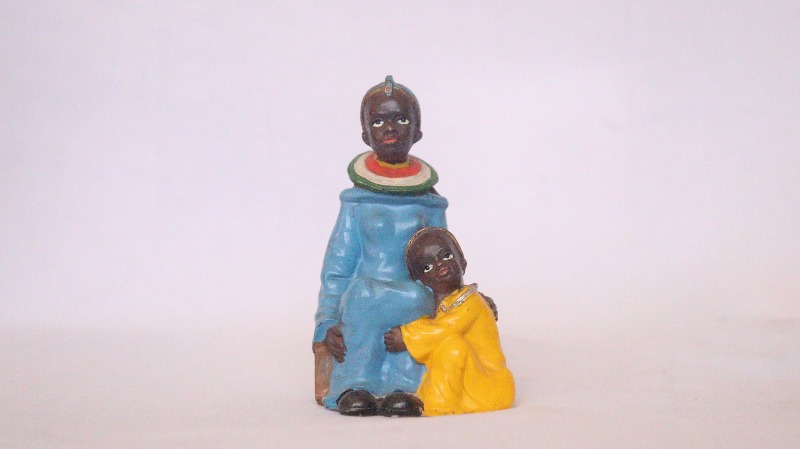 Antiques, Maasai with child, Maasai woman, Maasai Sculpture, African Sculpture