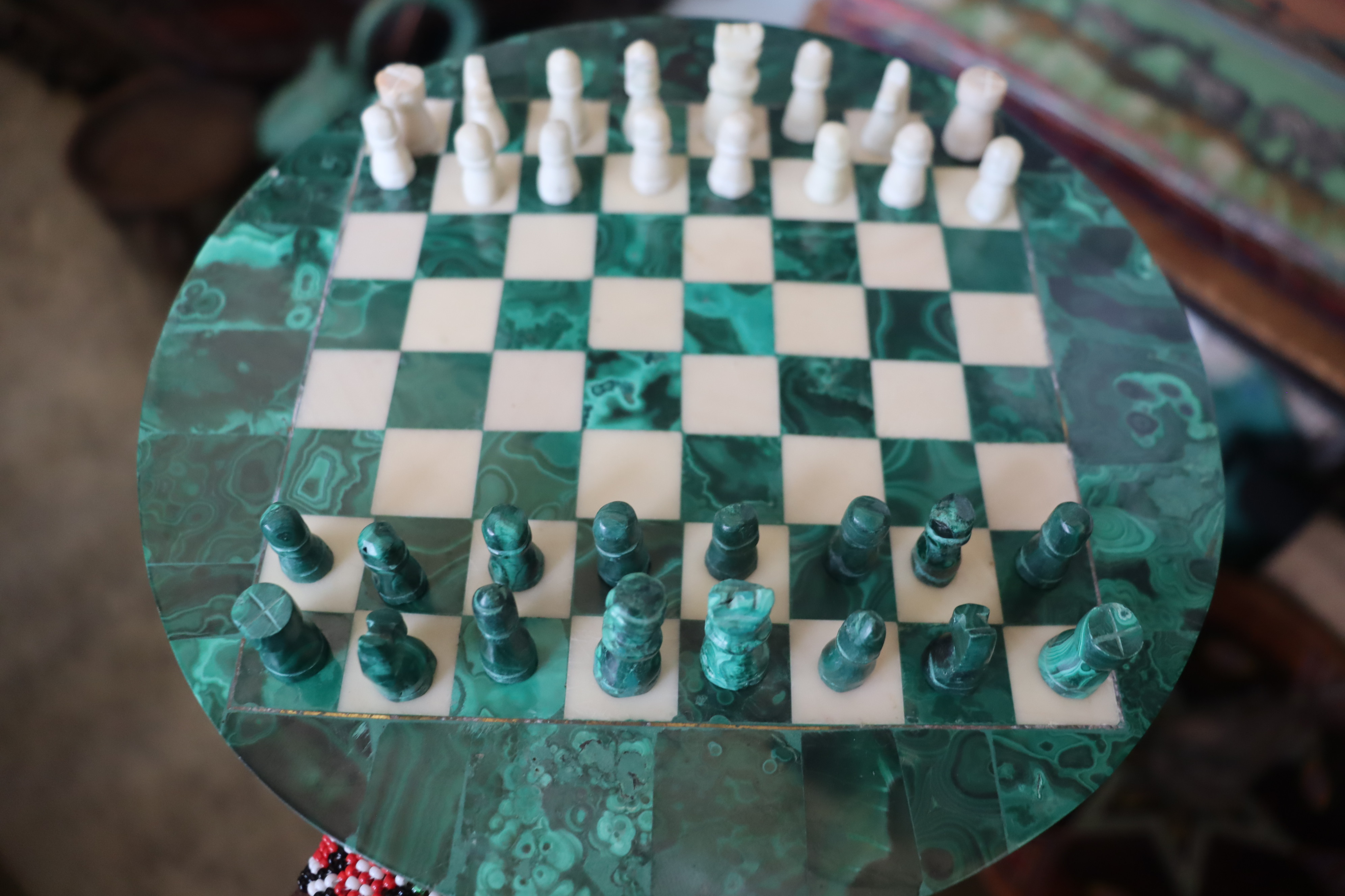 Circular malachite stone