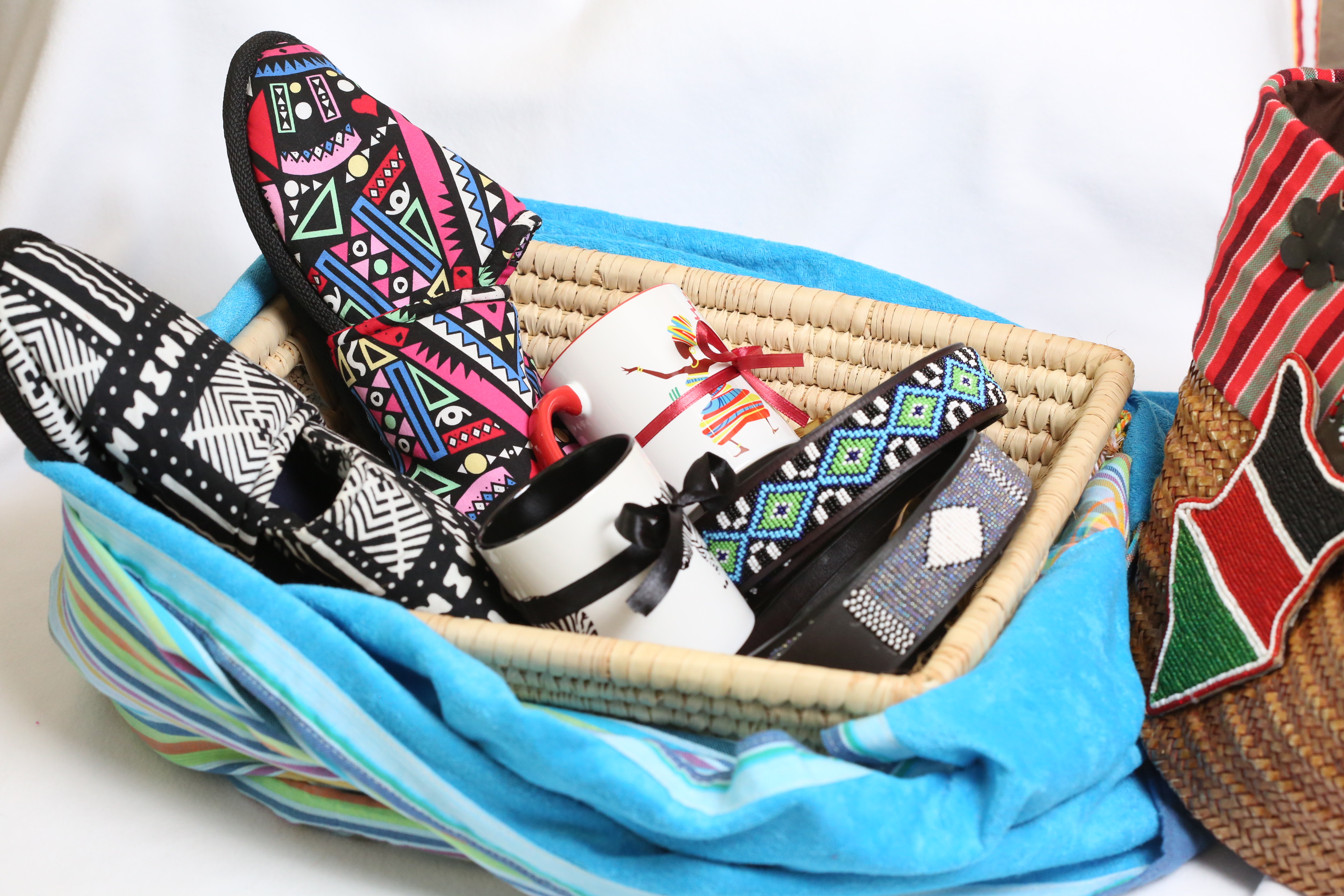 Ankara slip-ons with belts gift package